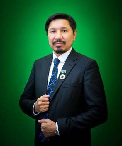 Изображение сотрудника